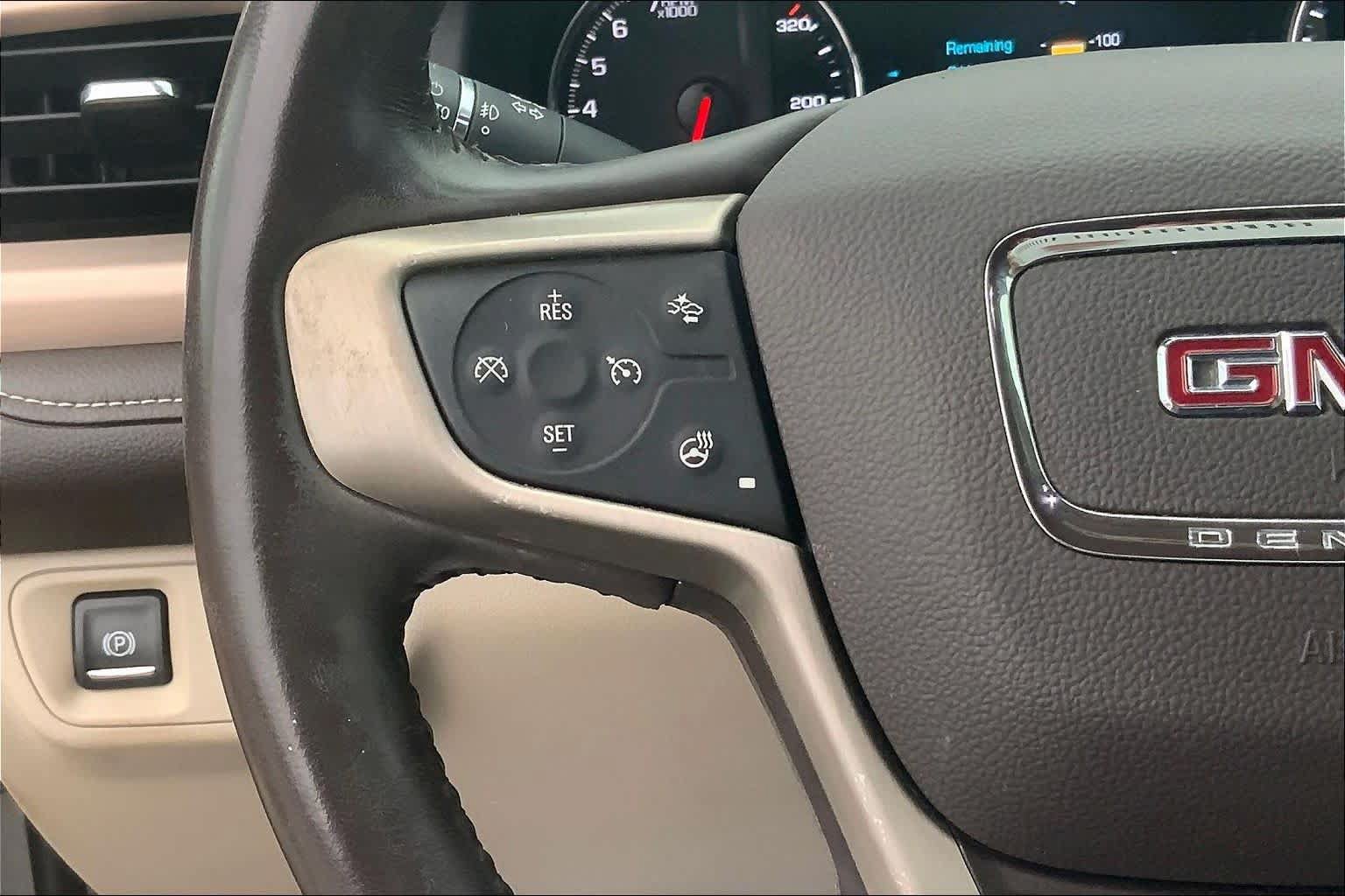 Used 2019 GMC Acadia Denali FWD image 23