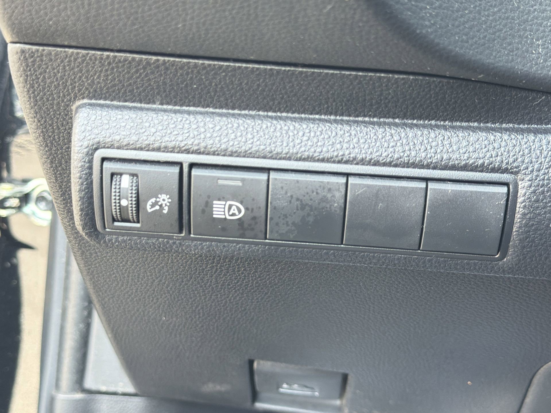 Used 2024 Toyota Corolla SE image 24