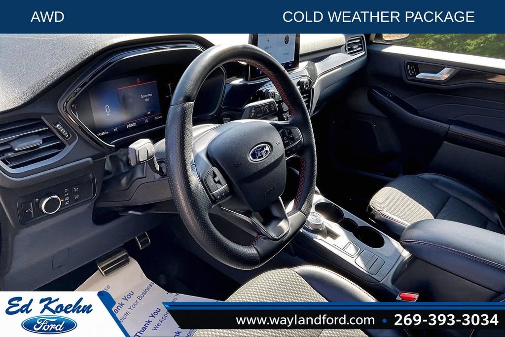 Certified 2023 Ford Escape ST-Line AWD/4WD image 13