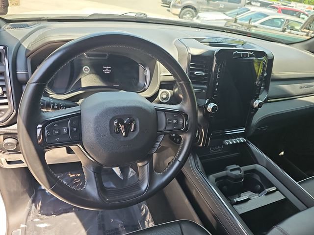 Used 2023 RAM 1500 Limited AWD/4WD image 16