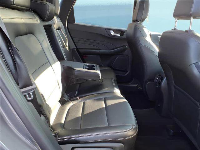 Certified 2022 Ford Escape Titanium w/ Class II Trailer Tow Package image 14