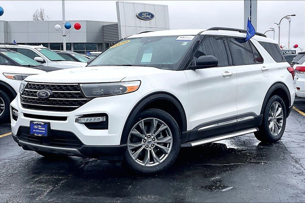 Certified 2020 Ford Explorer XLT w/ Equipment Group 202A image 10