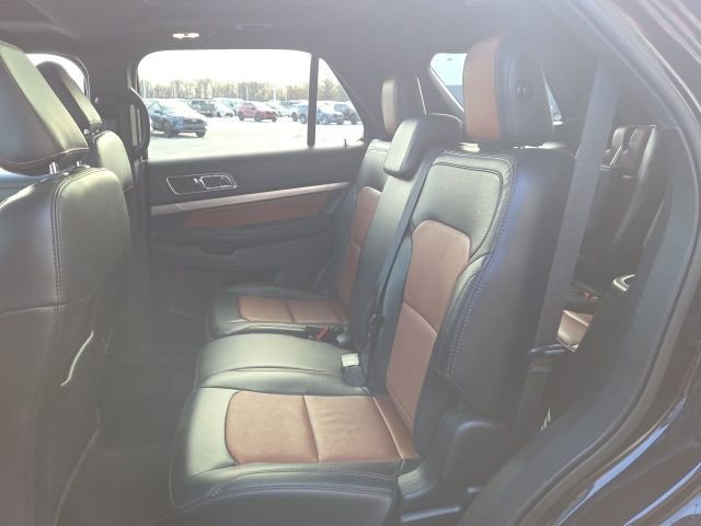 Certified 2019 Ford Explorer XLT w/ Equipment Group 202A image 17