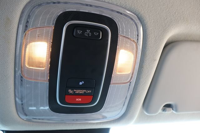 Used 2025 Hyundai Kona SEL FWD image 23