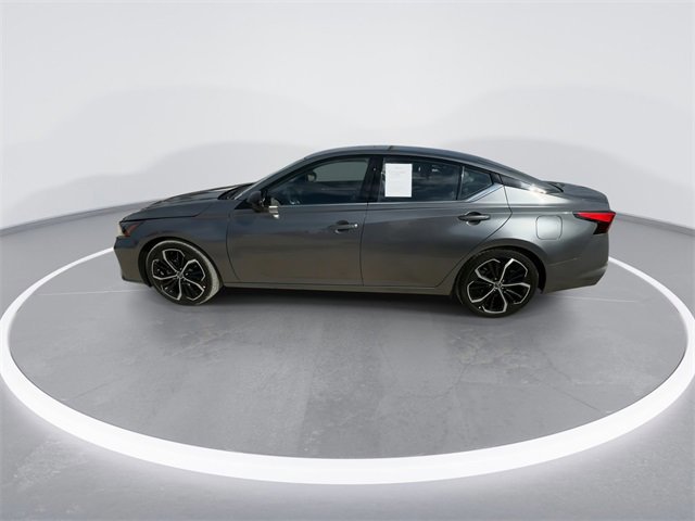 Used 2024 Nissan Altima 2.5 SR image 10