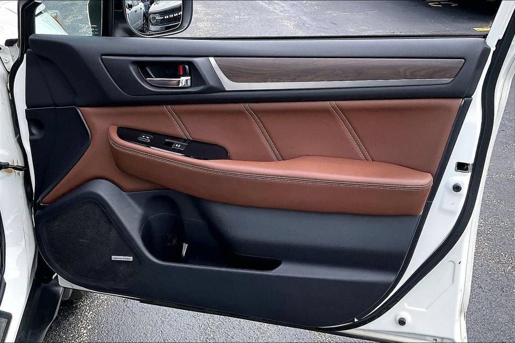Used 2019 Subaru Outback 2.5i Touring AWD/4WD image 23