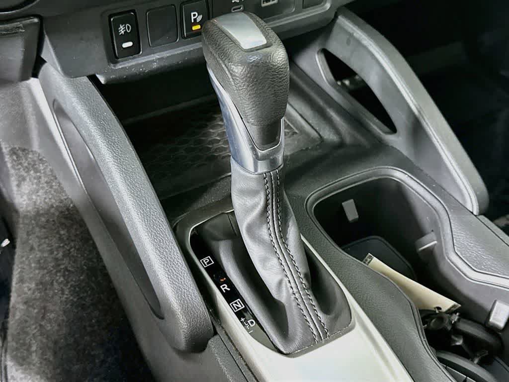 Used 2022 Nissan Frontier S w/ Technology Package RWD image 17