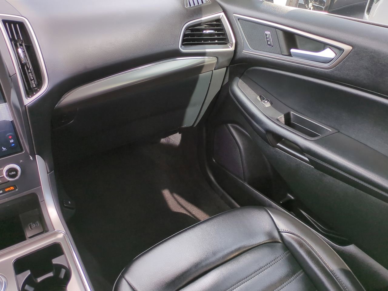 Certified 2022 Ford Edge SEL image 17