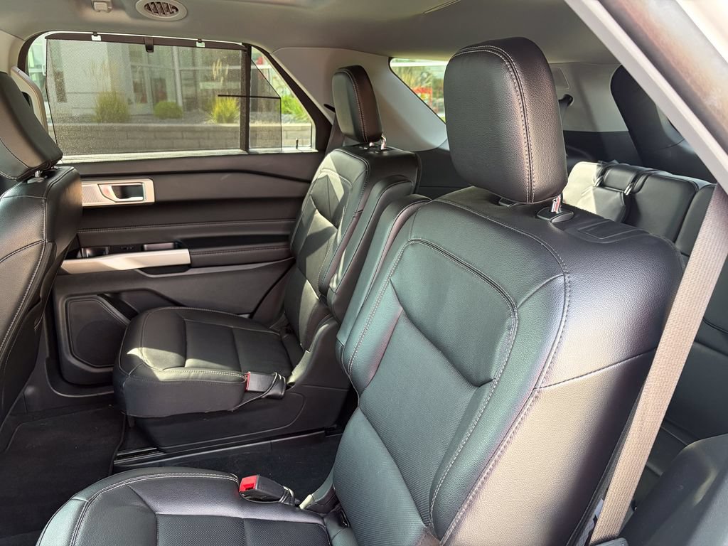 Certified 2023 Ford Explorer Limited w/ Limited Technology Package AWD/4WD image 12