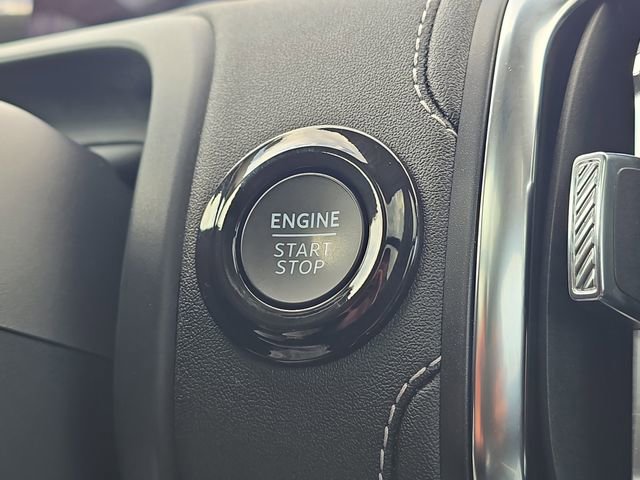 Certified 2025 Ford Expedition Platinum image 30