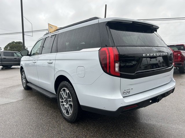 Certified 2025 Ford Expedition Max Active image 5