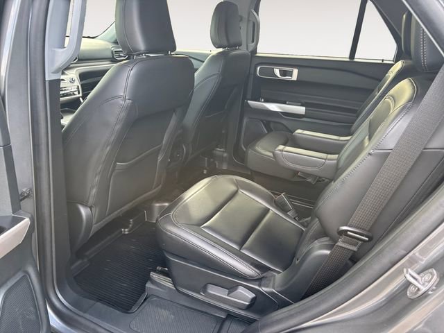 Certified 2023 Ford Explorer XLT w/ Equipment Group 202A AWD/4WD image 15