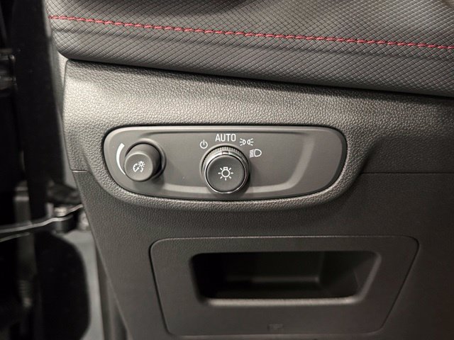 Used 2026 Chevrolet TrailBlazer RS w/ Convenience Package FWD image 11