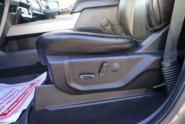 Certified 2019 Ford F250 Lariat w/ Lariat Ultimate Package image 11