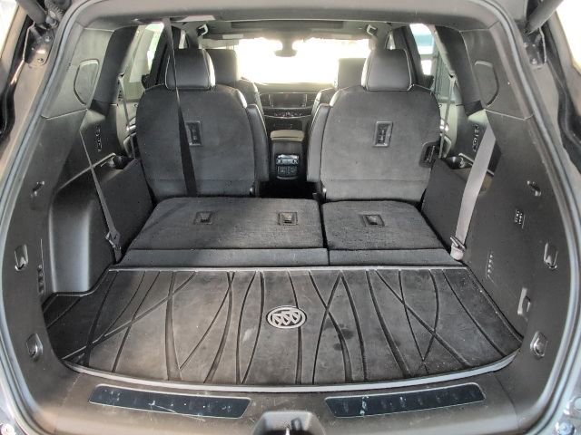 Used 2022 Buick Enclave Avenir image 39