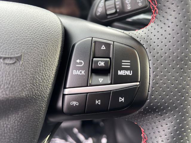 Certified 2025 Ford Escape ST-Line Elite w/ Class II Trailer Tow Package image 19