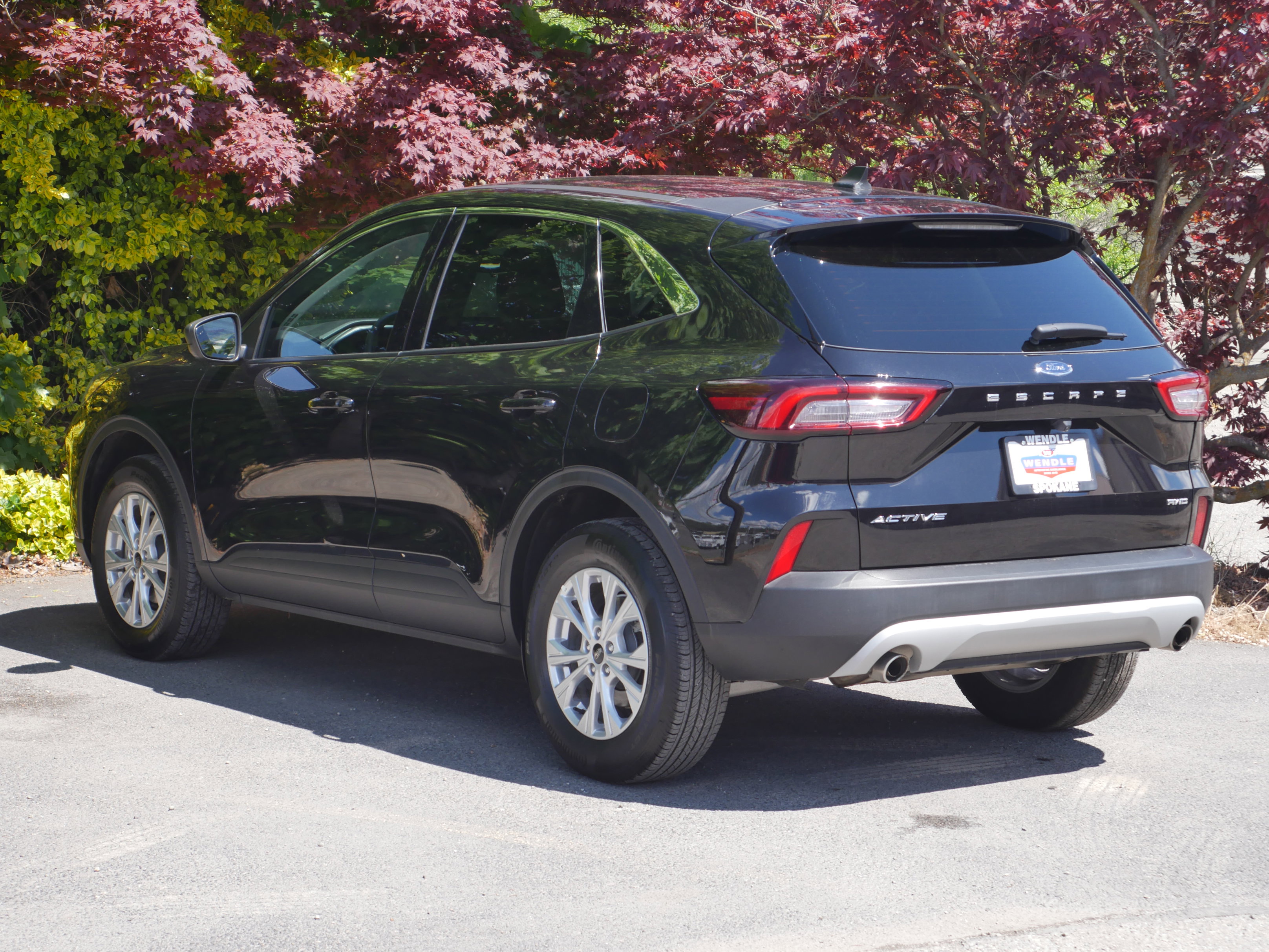 Certified 2024 Ford Escape Active AWD/4WD image 18