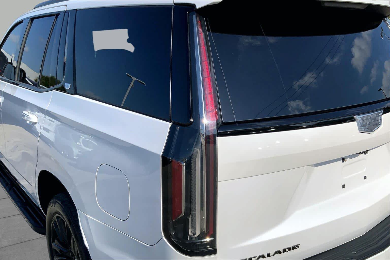 Used 2023 Cadillac Escalade Sport AWD/4WD image 26