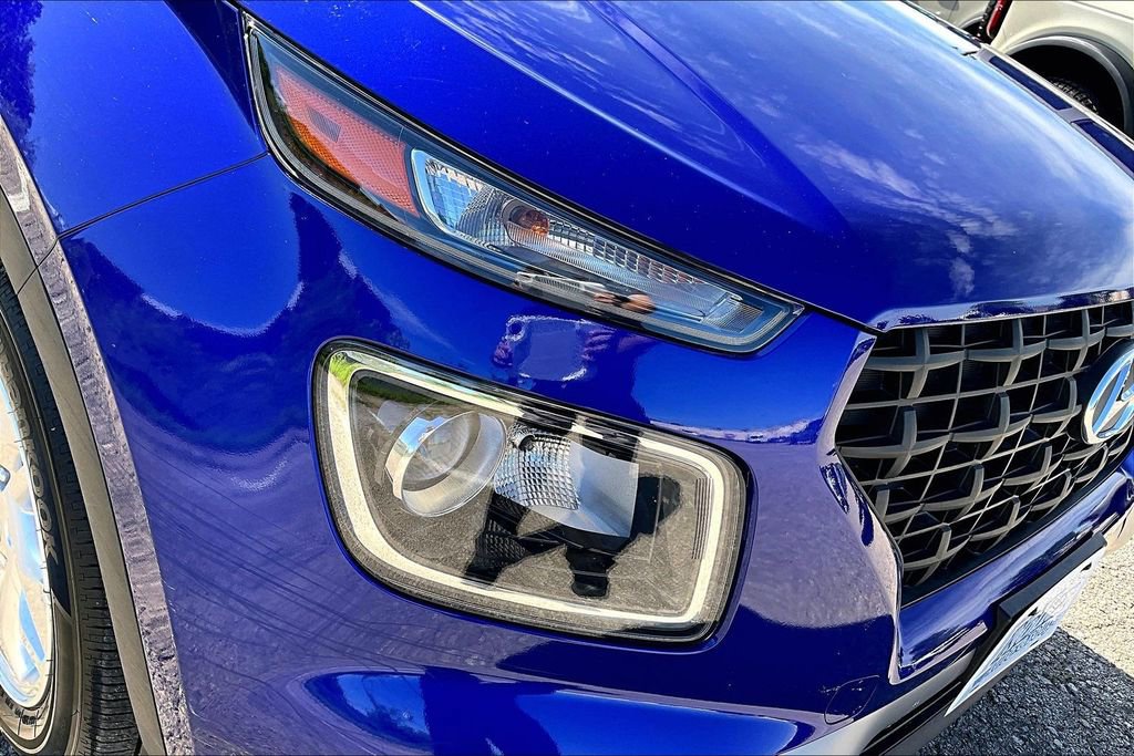 Used 2024 Hyundai Venue SE FWD image 29