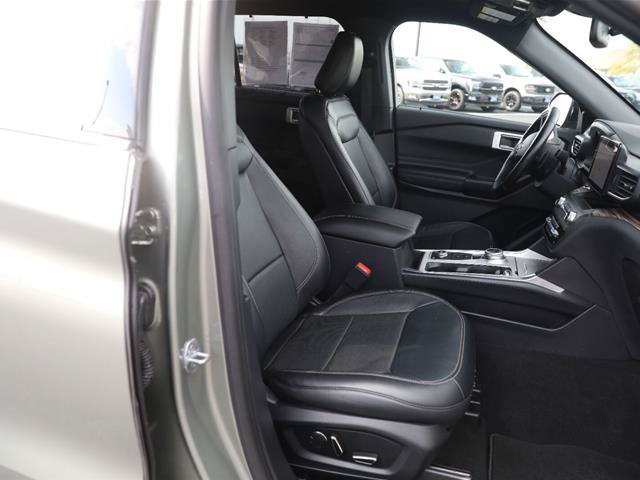 Certified 2020 Ford Explorer Limited w/ Class III Trailer Tow Package AWD/4WD image 39