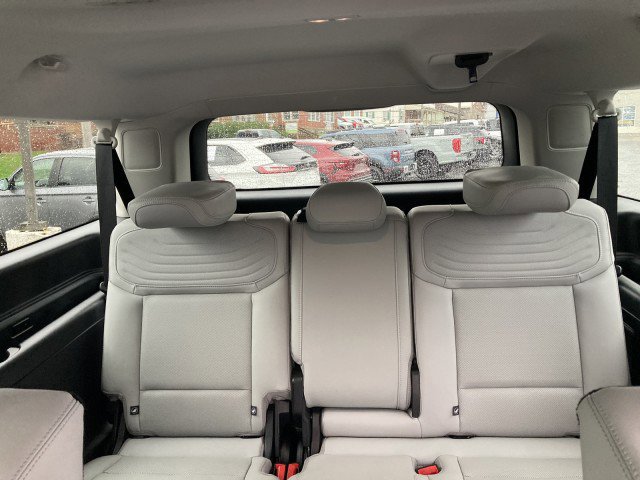 Certified 2025 Ford Expedition Max Platinum w/ Platinum Ultimate Package image 13