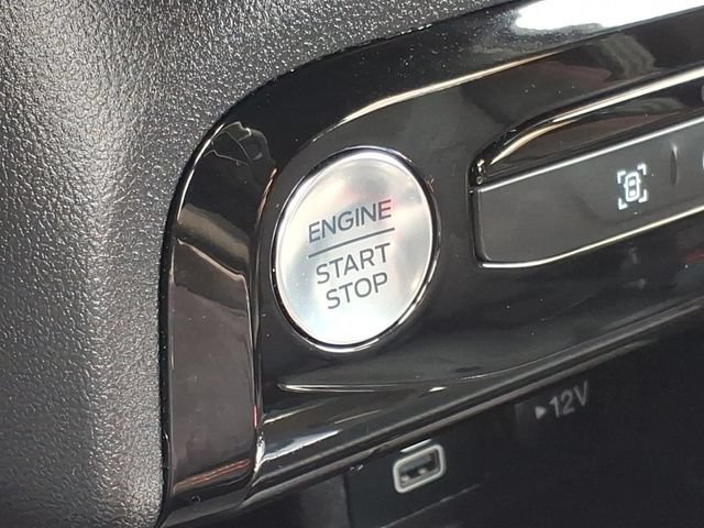 Certified 2024 Ford Escape ST-Line w/ Tech Pack #1 AWD/4WD image 22