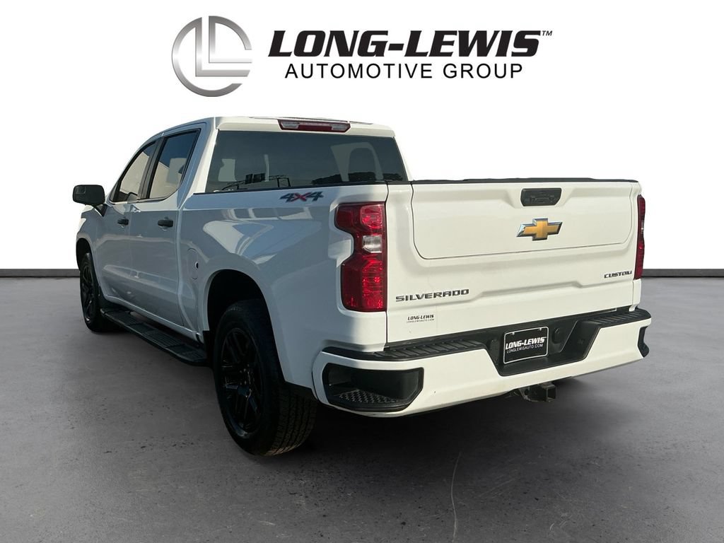 Used 2024 Chevrolet Silverado 1500 Custom AWD/4WD image 4