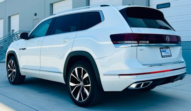 Used 2024 Volkswagen Atlas SEL Premium R-Line AWD/4WD image 7