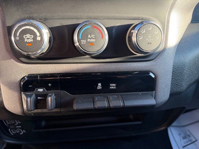 Used 2021 RAM 2500 Tradesman AWD/4WD image 30