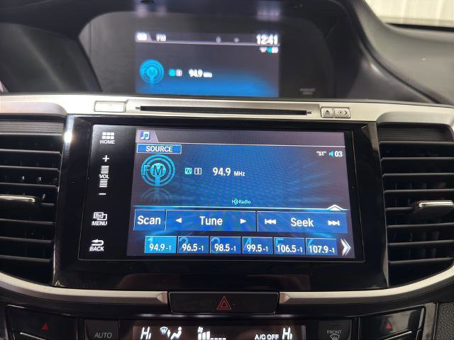 Used 2017 Honda Accord EX image 8