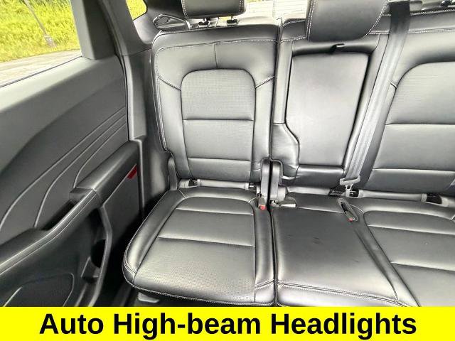 Certified 2025 Ford Escape Platinum AWD/4WD image 13