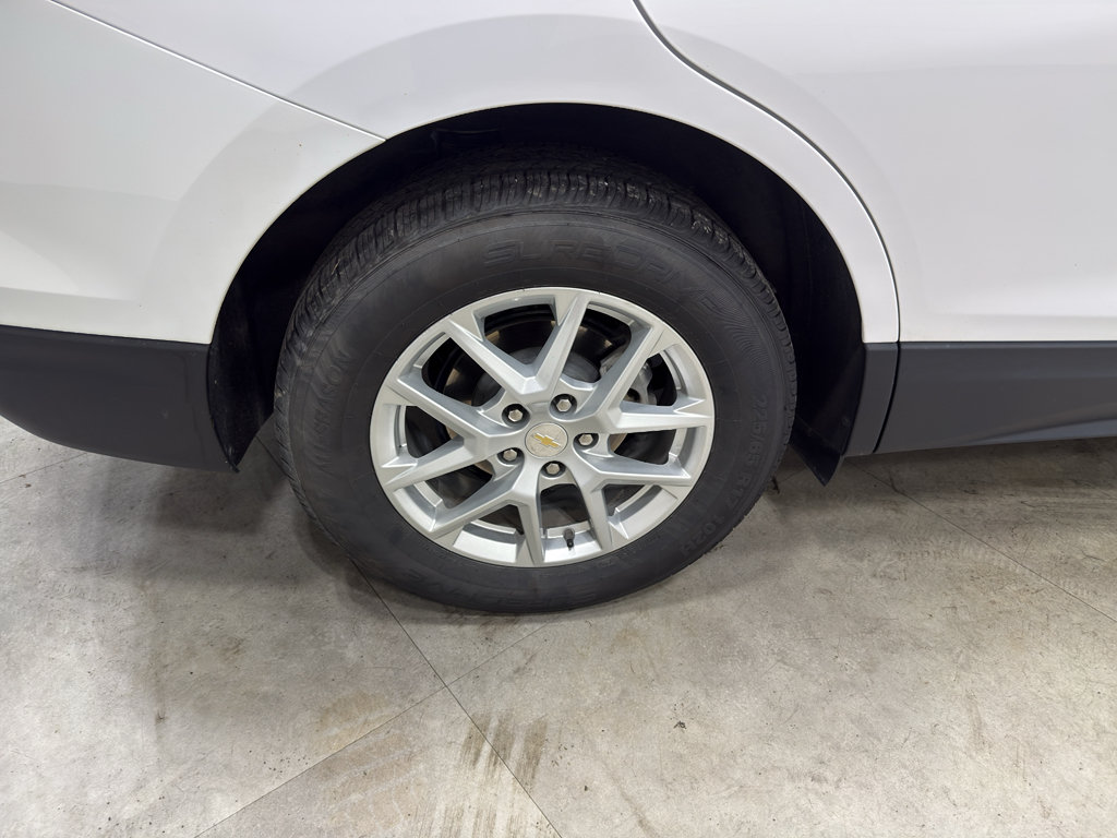 Used 2024 Chevrolet Equinox LT FWD image 25