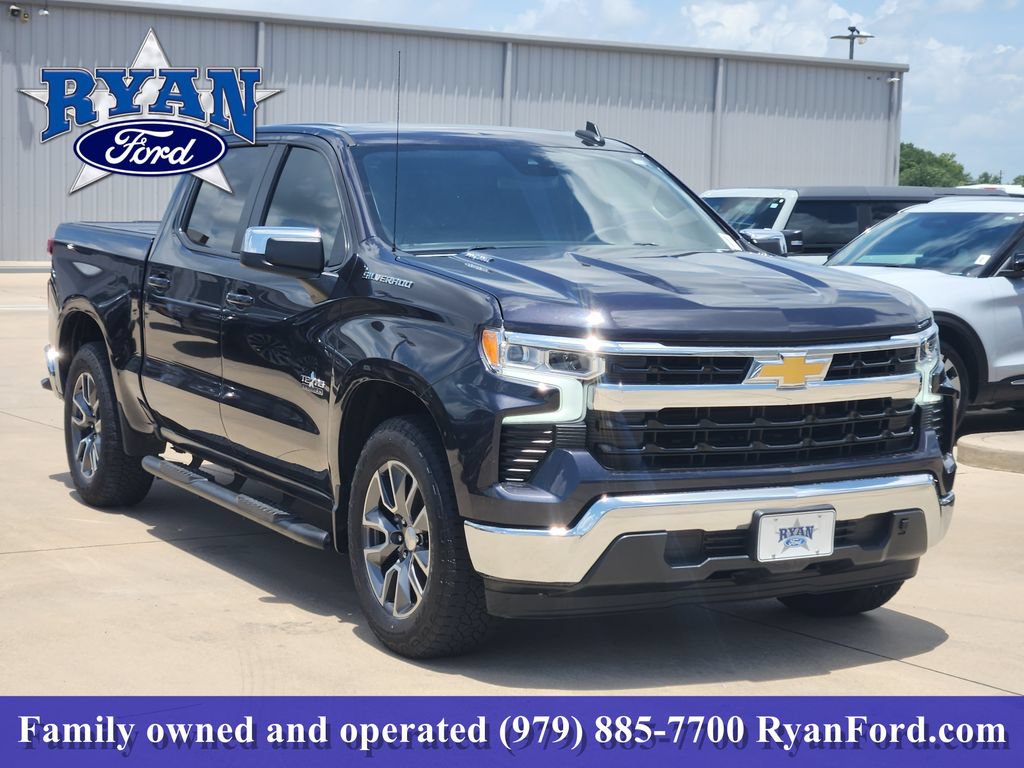 Used 2023 Chevrolet Silverado 1500 LT w/ Texas Edition Plus RWD image 2