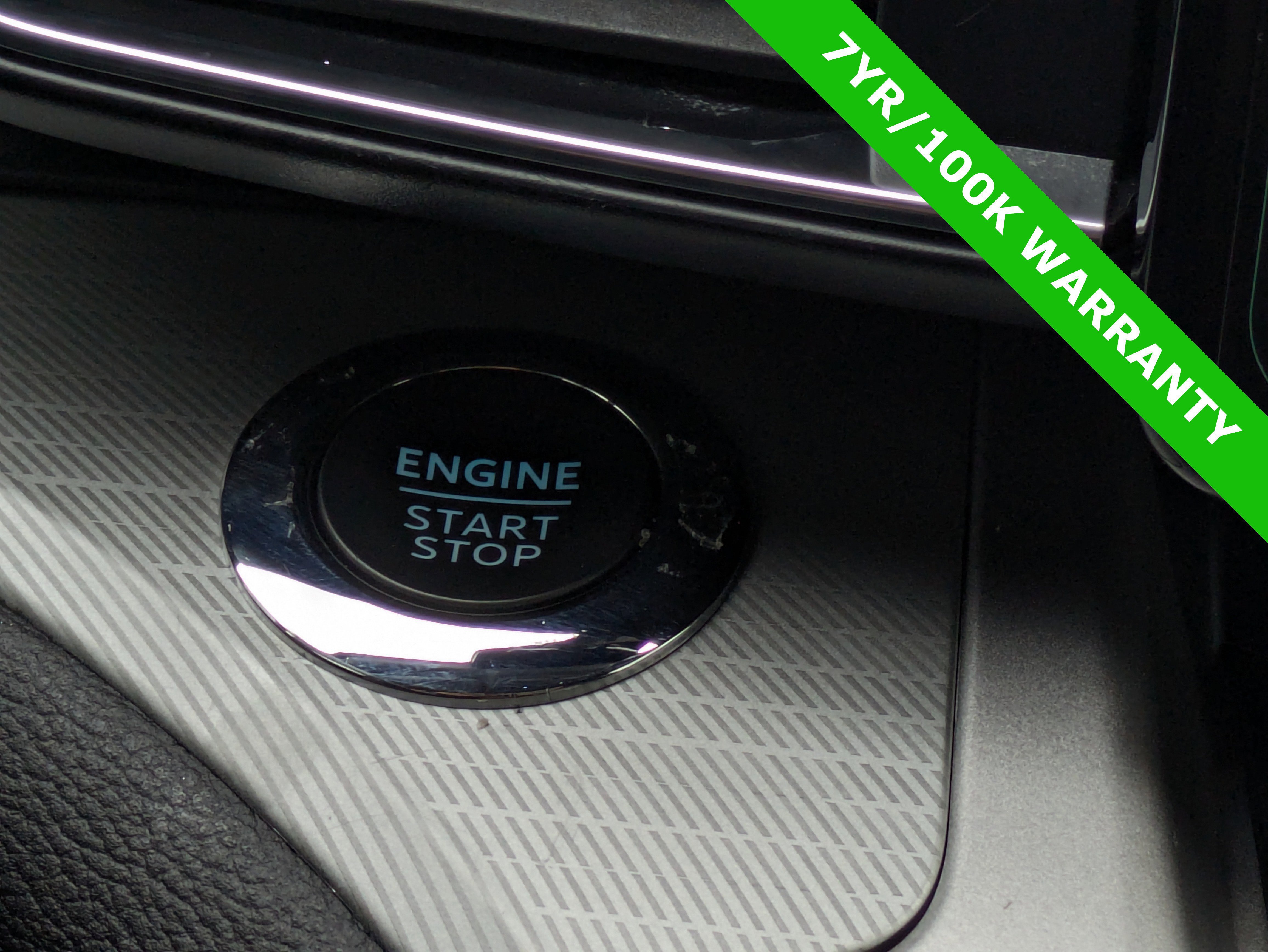 Certified 2022 Ford Explorer XLT w/ Equipment Group 202A image 35