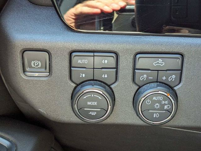 Used 2023 Chevrolet Silverado 1500 LT Trail Boss AWD/4WD image 26