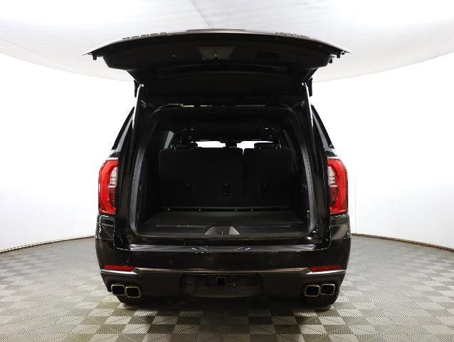 Used 2025 GMC Yukon XL AT4 Ultimate image 24