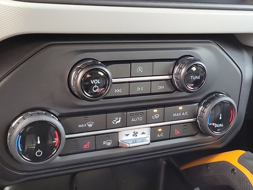 Certified 2022 Ford Bronco Badlands AWD/4WD image 20