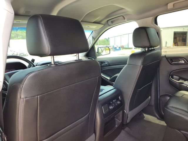 Used 2019 Chevrolet Tahoe LT w/ Luxury Package AWD/4WD image 27