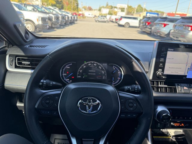 Used 2021 Toyota RAV4 XSE AWD/4WD image 15