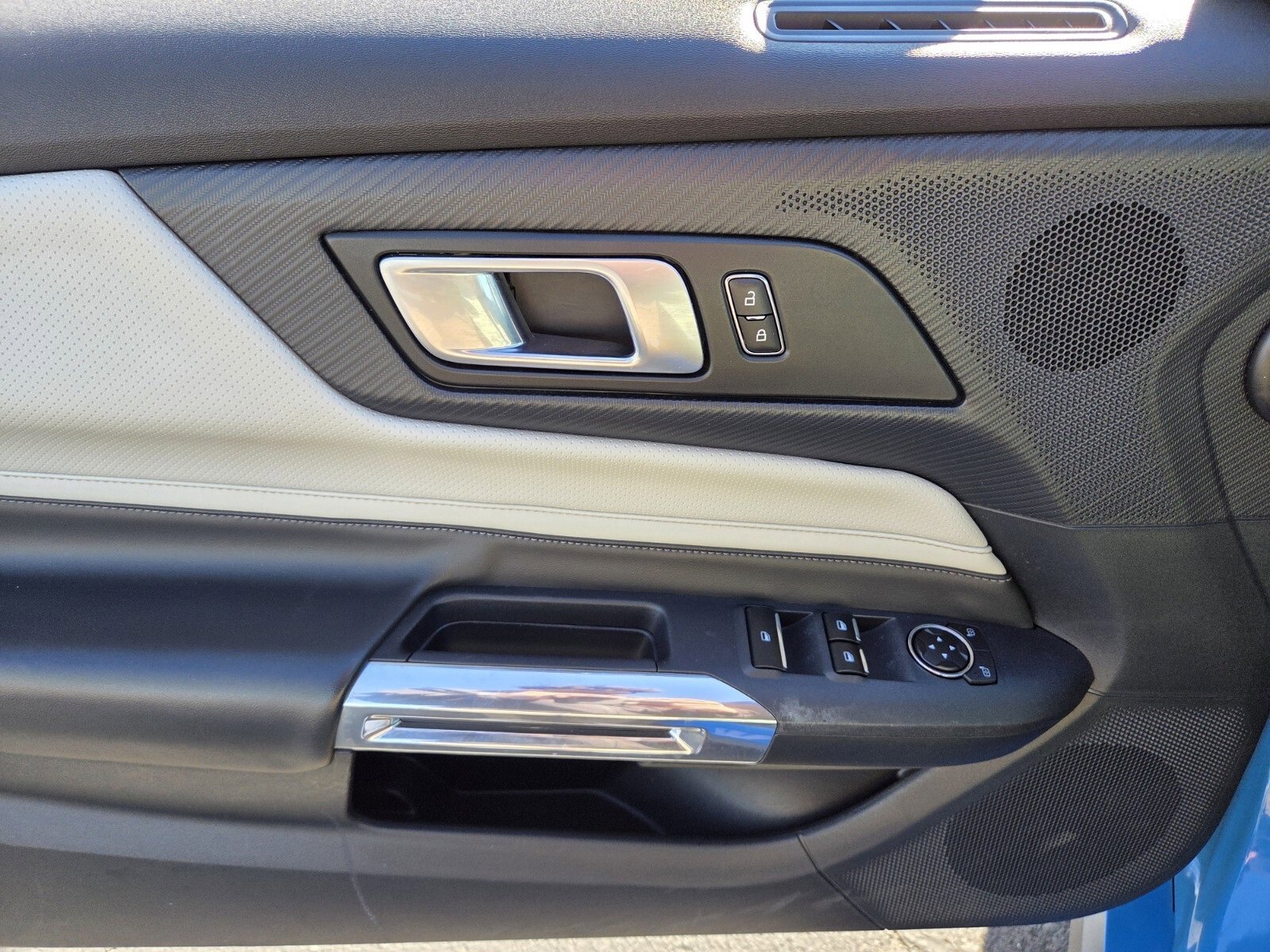 Certified 2024 Ford Mustang Premium image 17