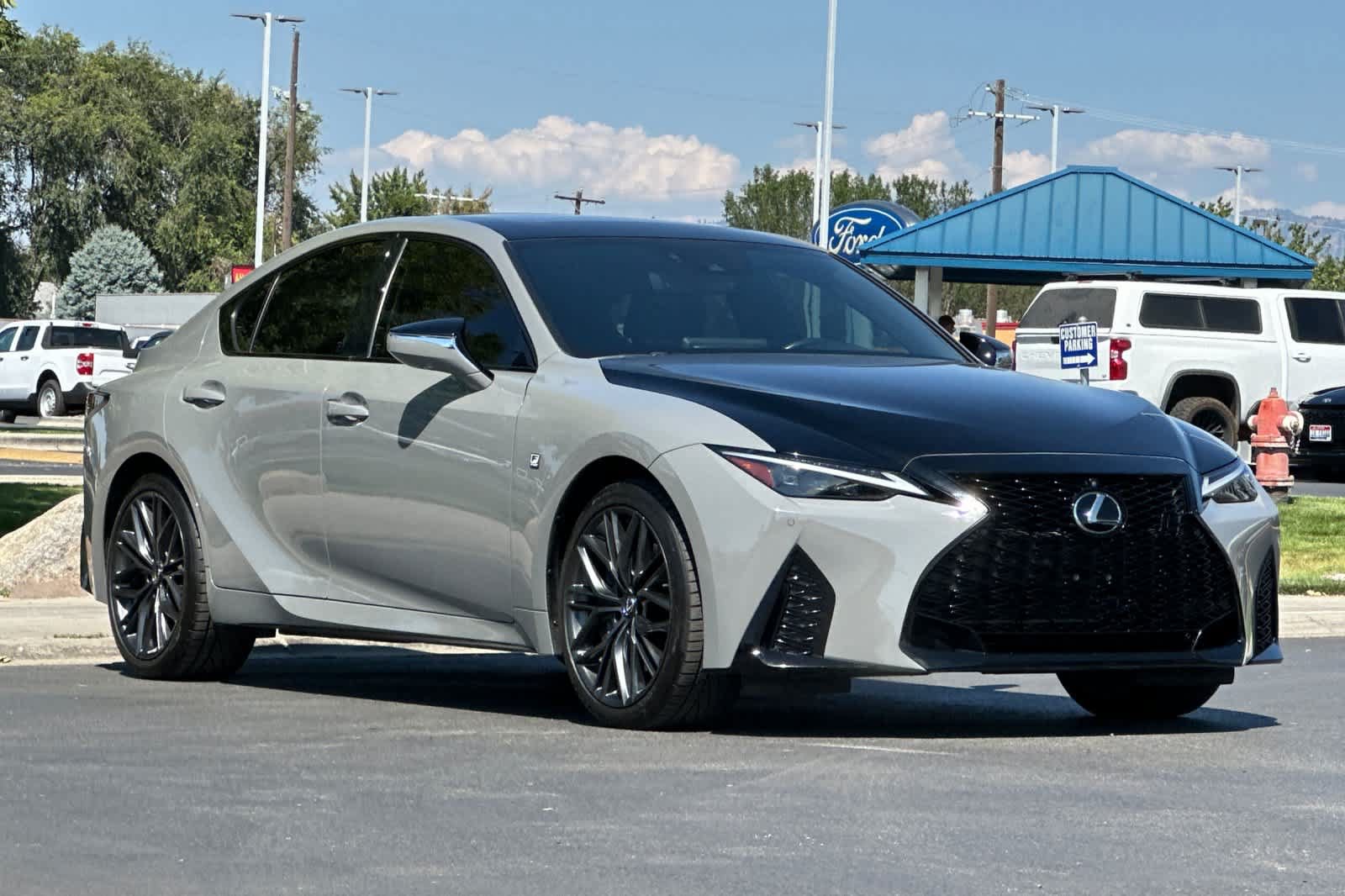 Used 2023 Lexus IS 350 F Sport AWD/4WD image 9