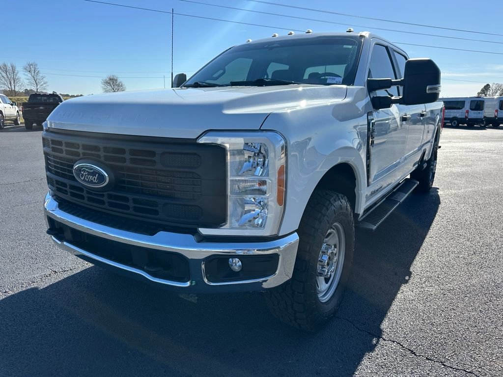 Certified 2023 Ford F350 XL w/ FX4 Off-Road Package image 4