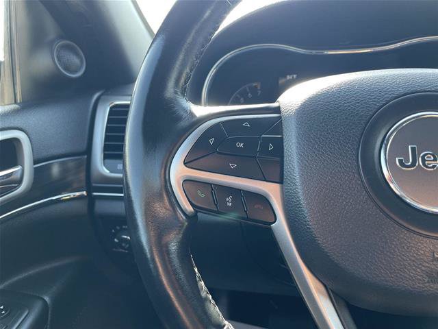 Used 2020 Jeep Grand Cherokee Limited AWD/4WD image 13