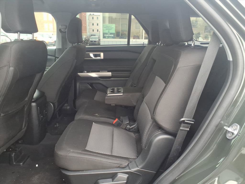 Certified 2023 Ford Explorer XLT image 33
