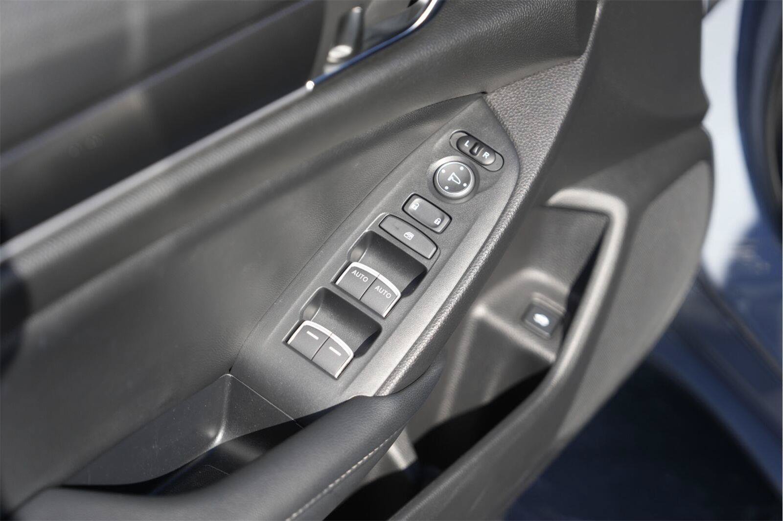 Used 2022 Honda Accord Sport image 29