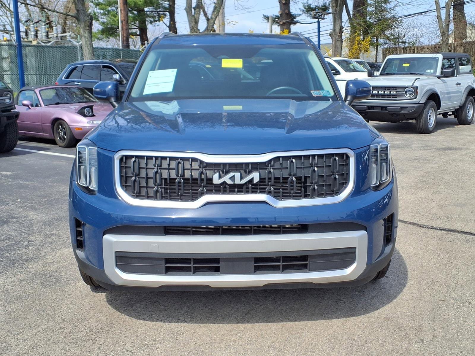 Used 2024 Kia Telluride EX AWD/4WD image 8