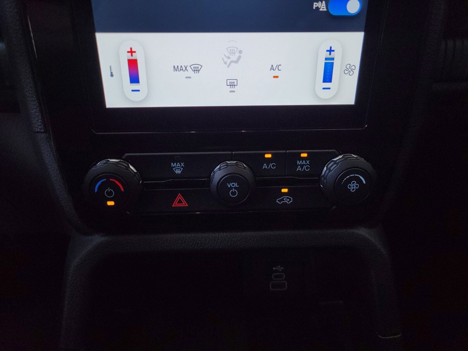 Certified 2024 Ford Ranger XLT w/ FX4 Off-Road Package image 20