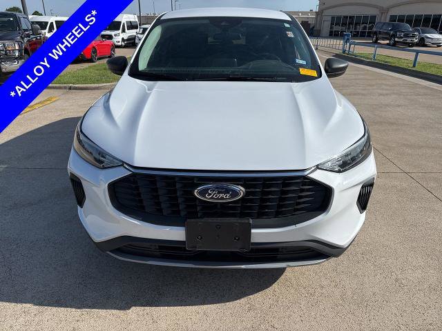Certified 2023 Ford Escape Active FWD image 2