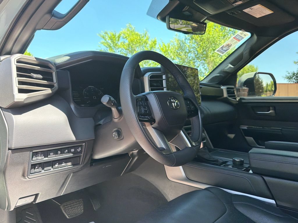 Used 2026 Toyota Sequoia Platinum AWD/4WD image 13