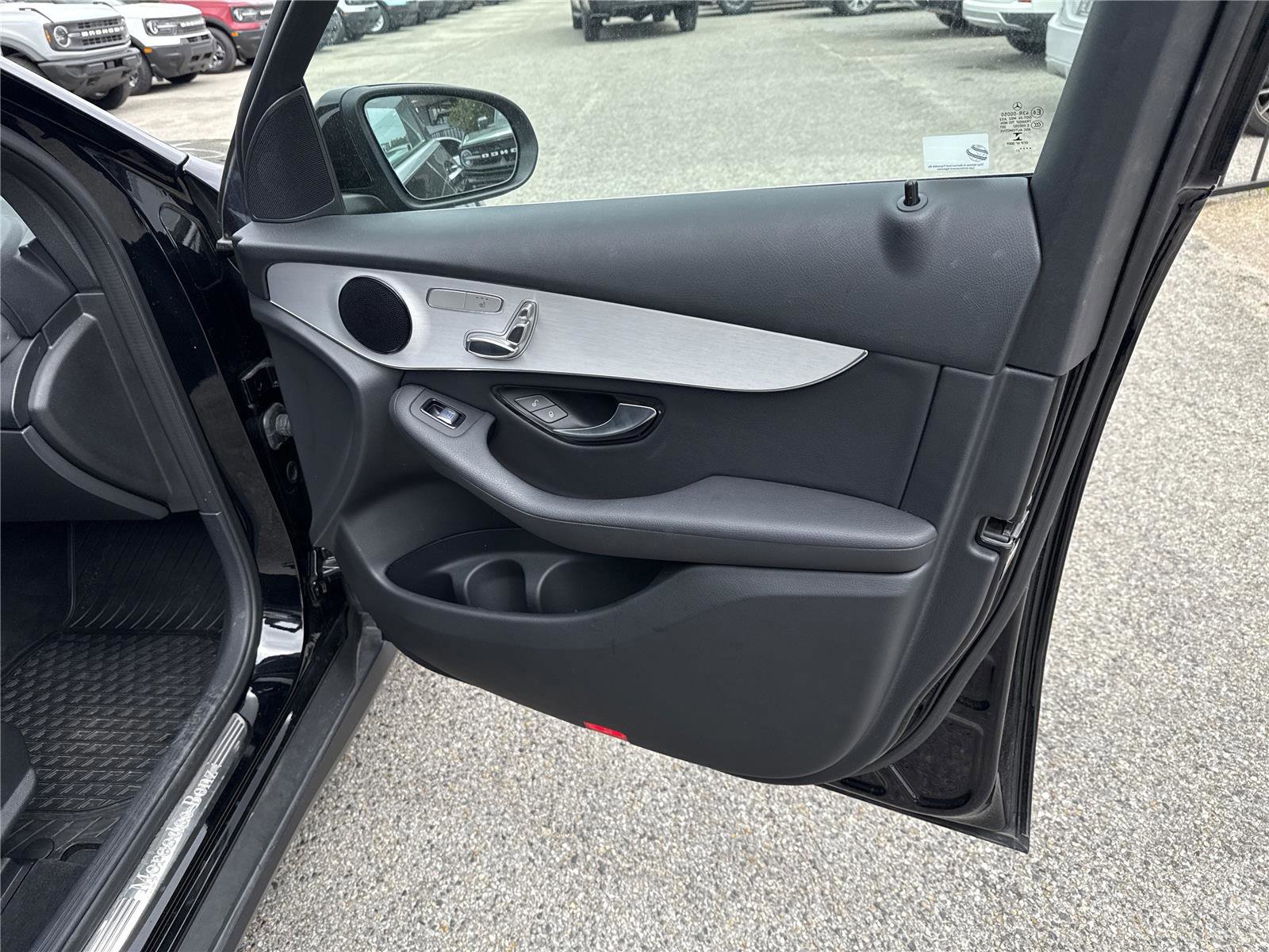 Used 2021 Mercedes-Benz GLC 300 image 22